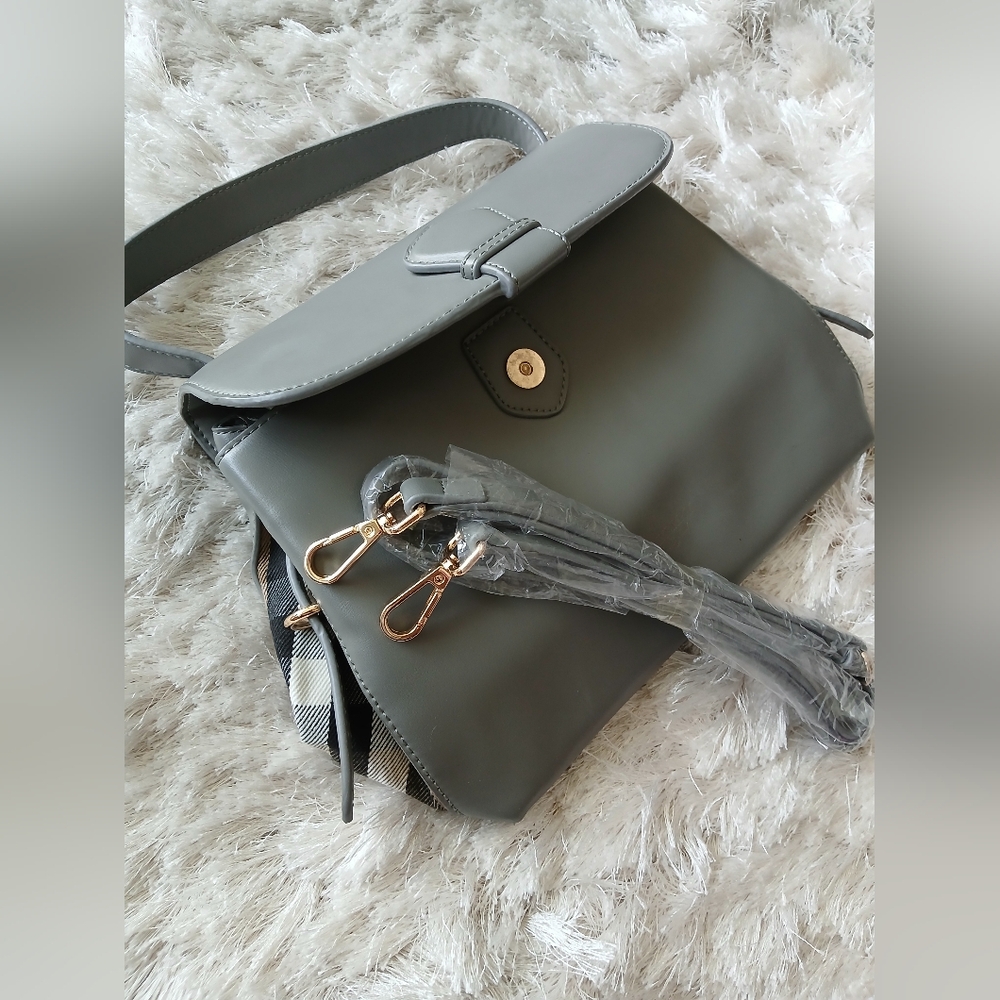 Elegant Gray Women's Bag